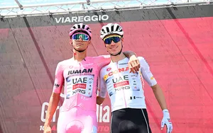 Étape 15 Giro 2025 : parcours détaillé, profil, favoris et horaires