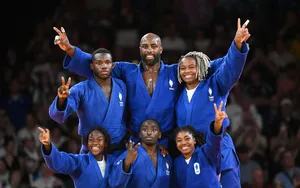 JO 2024 : Le judo français prend l’or en par équipes mixtes, Teddy Riner fait une annonce sur sa retraite