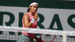 Roland-Garros (F) : Caroline Garcia solide, première pour Harmony Tan