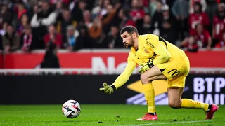 RC Lens : Pourquoi Will Still ne doit pas se priver de Mathew Ryan contre l’ASSE