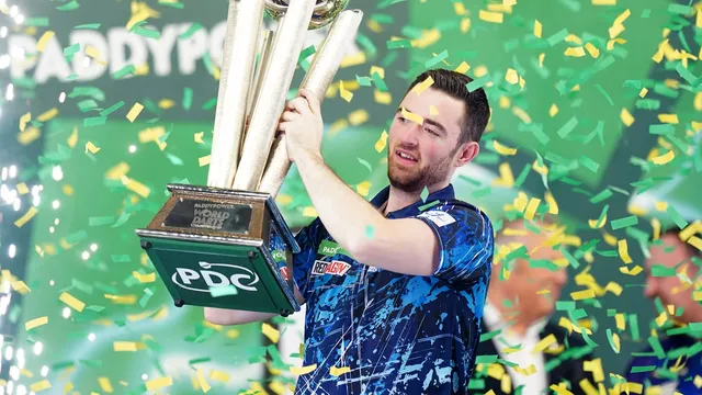 Fléchettes : Une finale d’anthologie, Luke Humphries s’impose (Vidéo)