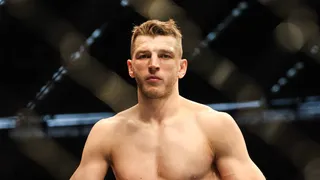 UFC : “Le karma ne loupe pas”, un combattant se moque du forfait de Dan Hooker