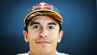 MotoGP : Marquez dévoile un casque somptueux pour le GP de Thaïlande