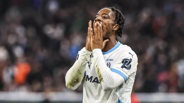 Mercato OM : après la Premier League, un autre club s’affole pour Elye Wahi