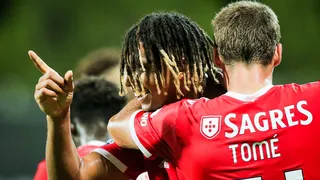 Mercato PSG : un grand espoir débarque à Paris (officiel)