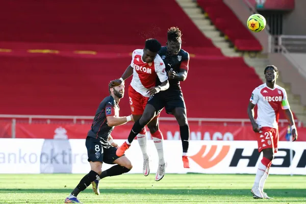 Après avoir connu la Ligue 1 sous les couleurs du Nîmes Olympique, Kevin Denkey pourrait faire son grand retour en France, avec l'OL, durant ce mercato d'été (iconsport)