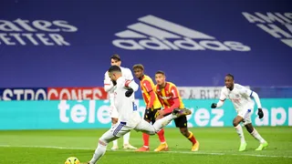 Ligue 1 : l’OL, grâce à un doublé de Depay, l’emporte de justesse contre Lens (3-2)