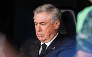 Ligue des Champions : Carlo Ancelotti se paye l’arbitrage !