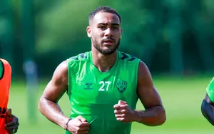 Mercato ASSE : un latéral grec en approche pour concurrencer Yvann Maçon