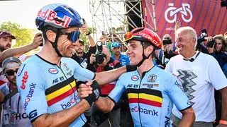 Wout Van Aert et Remco Evenepoel bientôt dans la même équipe ?