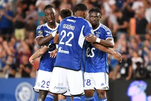 Mercato Strasbourg : Un défenseur pisté par Wolfsburg