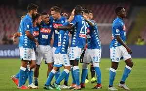 Serie A : Naples, un “géant” face à Empoli