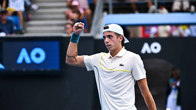 Arthur Cazaux – Tomas Martin Etcheverry (Roland Garros 2024) : À quelle heure ? Sur quelle chaîne TV regarder le match ?