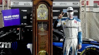 NASCAR – Martin Truex Jr vainqueur à Martinsville