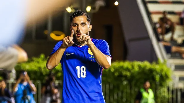 Mercato OL : Textor prêt à déposer plainte contre Dortmund pour Rayan Cherki !