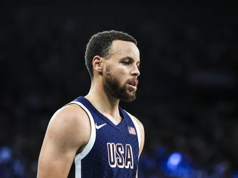 JO 2024 : le clan Curry part au clash avec la police française