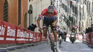 Mathieu van der Poel doit-il quitter Alpecin-Fenix ?