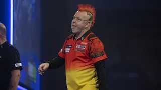 PDC World Championship 2021 : Van Gerwen expéditif, Wright éliminé surprise