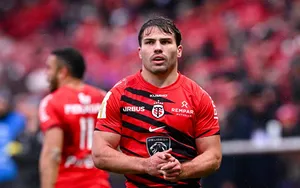 Top 14 : Quelles options pour le Stade Toulousain après la blessure d’Antoine Dupont ?