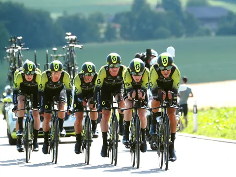 Tops/Flops 2020 : Mitchelton-Scott : Les victoires aussi étaient confinées