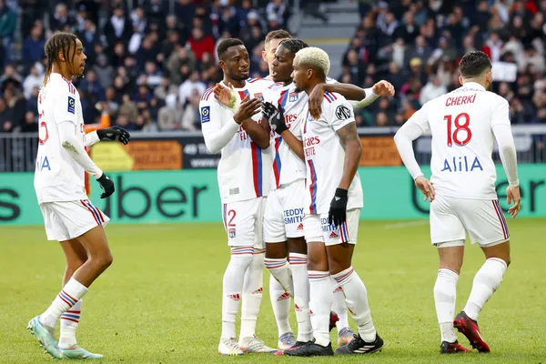 Malgré l'insistance de plusieurs cadors européens, l'OL ne devrait pas vendre ses meilleurs talents durant ce mercato estival (iconsport)