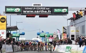 Le Circuit de la Sarthe 2019 en deux parties, une pour les sprinteurs, une pour les puncheurs