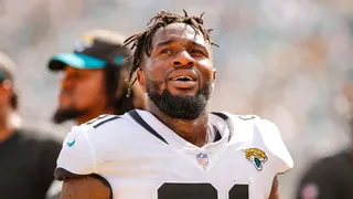 Yannick Ngakoue envoyé chez les Vikings !