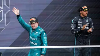 F1 – Ferrari : Schumacher tacle Hamilton, Alonso candidat au titre en 2026