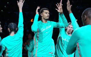 Spurs : Victor Wembanyama est du voyage à Memphis, mais…