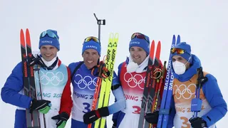 JO BIATHLON 2022 – Les Français en argent sur le relais, Fillon Maillet continue sa moisson