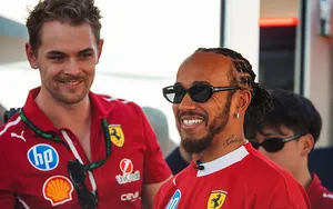 F1 : Nouveau Schumacher, devant Leclerc, Lewis Hamilton a le vent en poupe