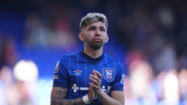 Mercato Strasbourg : Quelle place pour Julio Enciso dans le XI de Liam Rosenior ?