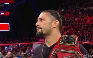 Roman Reigns interrompt sa carrière !