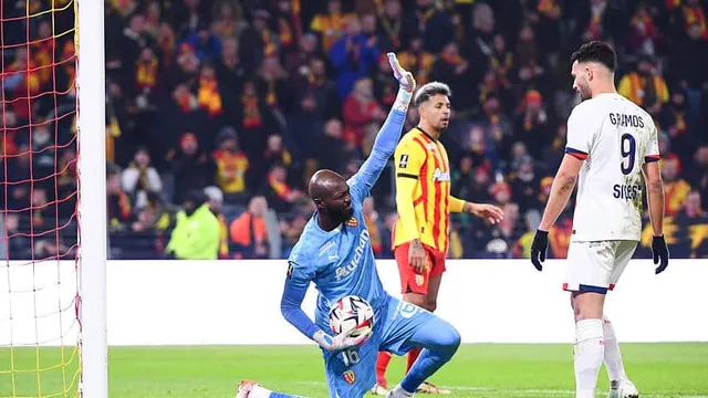 RC Lens : au moins 8 absents face à l’OM, inquiétude chez les gardiens