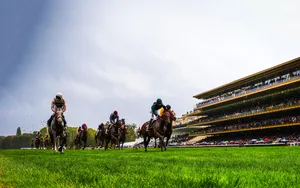 Pronostic Prix de l’Arc de Triomphe 2023, les favoris et meilleures cotes
