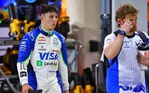 F1 : “Cela a largement compromis notre course”, Isack Hadjar remonté mais motivé