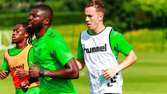 Mercato ASSE : direction l’Angleterre pour un indésirable !