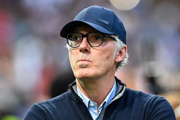 Laurent Blanc pourrait être remplacé par Gennaro Gattuso sur le banc de l'OL durant ces prochains jours (iconsport)