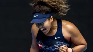 Open d’Australie (F) : Naomi Osaka domine Serena Williams