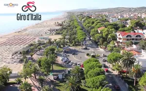Un étape accidentée à Tortoreto Lido avec un final tortueux