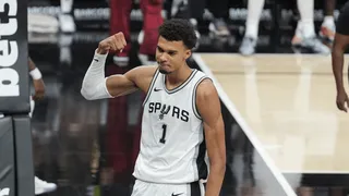 Le résumé NBA de la nuit : Victor Wembanyama répond, un Bilal Coulibaly record