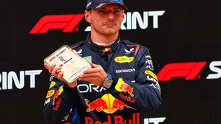 F1 : un Max Verstappen supersonique pour une Red Bull historique