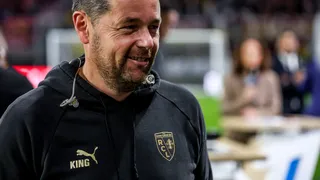 RC Lens : “Il m’est cher”, Pierre Sage évoque l’atout N°1 des Sang et Or