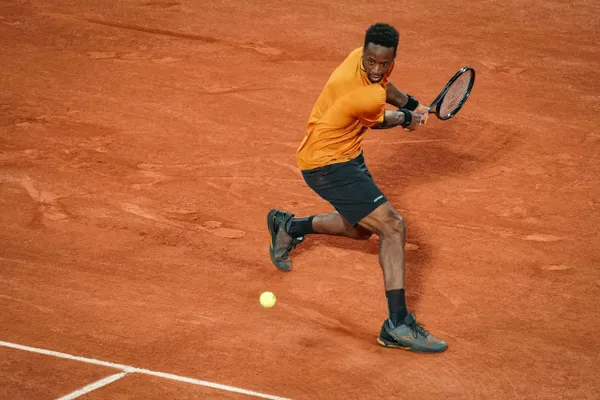 Frustré après son abandon à Roland Garros, Gaël Monfils espère retrouver les courts au plus vite. Pourquoi pas à Wimbledon ? (iconsport)