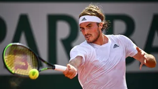 Roland-Garros (H) : Tsitsipás valide son billet pour le troisième tour