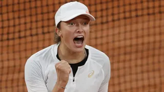 Roland-Garros (F) : Iga Swiatek première qualifiée pour la finale