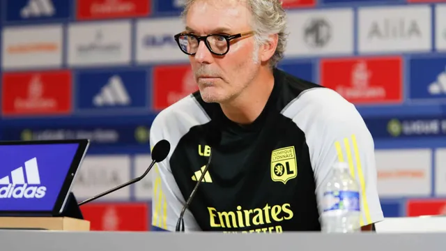 Mercato OL : John Textor prêt à faire un sale coup à Laurent Blanc !