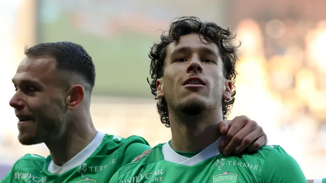 Mercato ASSE : les Verts se frottent les mains avec Lucas Stassin