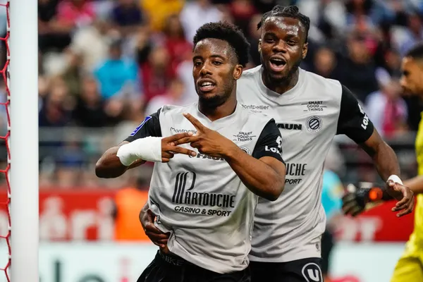 Courtisé par les plus grands clubs européens, Elye Wahi pourrait finalement rejoindre... West Ham durant ce mercato d'été (iconsport)