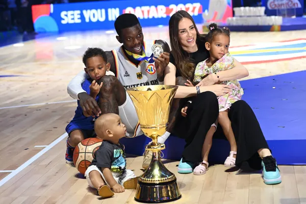 Dennis Schroder (MVP Coupe du Monde Basket 2023)